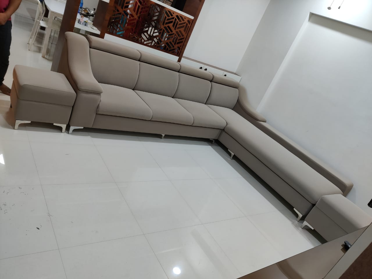 Grand L-Shape Sectional