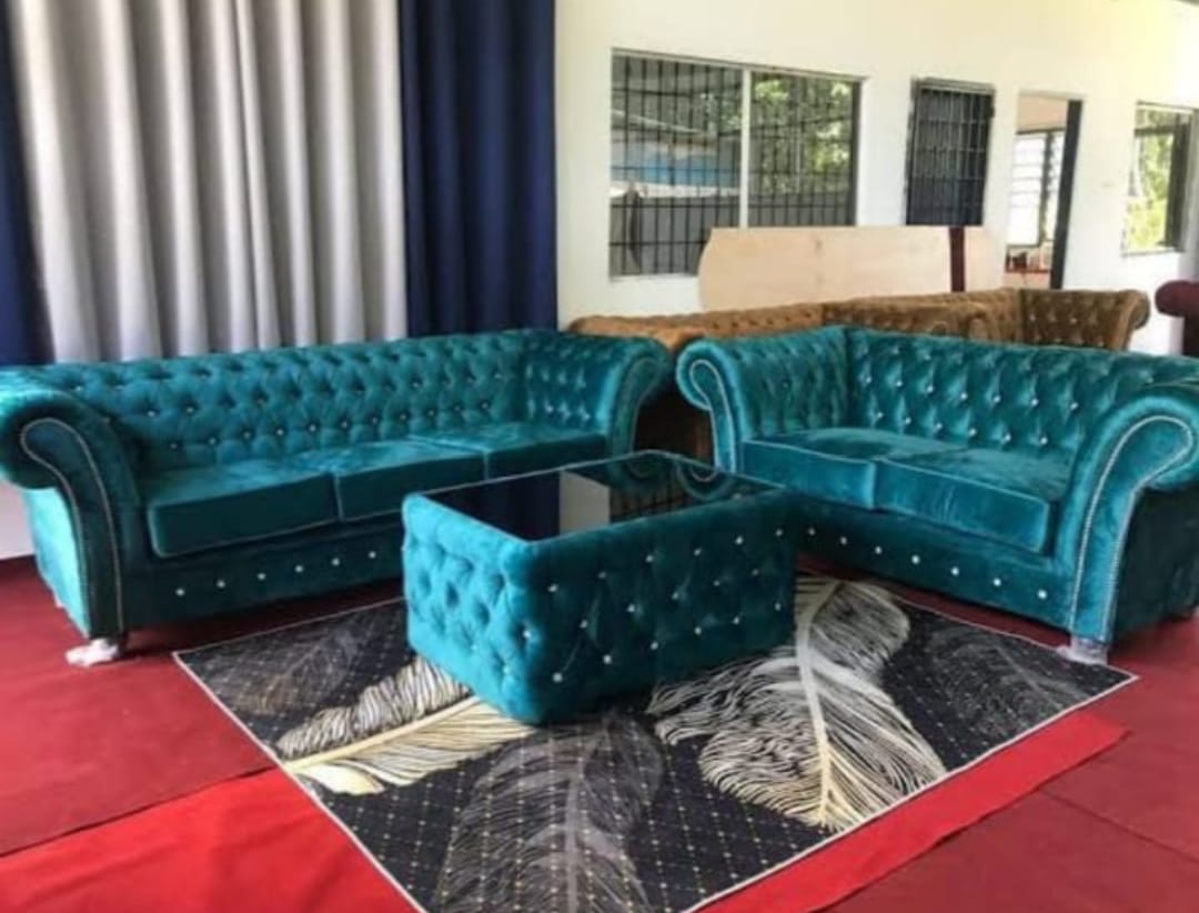 Chester Model Sofa